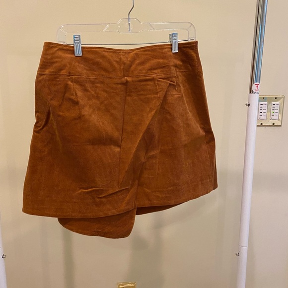 LIMITLESS CORDUROY HIGH WAISTED SKIRT - Picture 7 of 8
